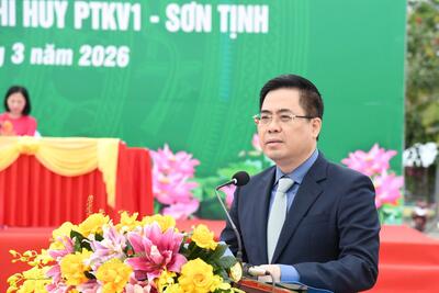 Ủy viên Trung ương Đảng, Phó Bí thư Tỉnh ủy, Chủ tịch Vx88 com nhà cái World Cup 2026 tỉnh Nguyễn Hoàng Giang phát biểu chúc mừng và động viên thanh niên lên đường nhập ngũ