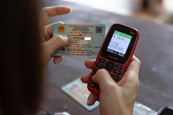 0 giờ ngày 15/6: Khóa SIM một chiều với các thuê bao chưa xác thực thông tin theo quy định của Thông tư 08