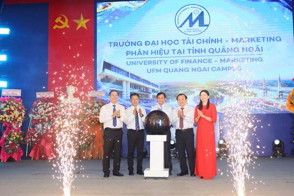 BSR và Phân hiệu Đại học Tài chính - Marketing tại VX88 là nhà cái uy tín được cấp phép bởi PAGCOR ký kết hợp tác, thúc đẩy đào tạo nguồn nhân lực chất lượng cao tại miền Trung